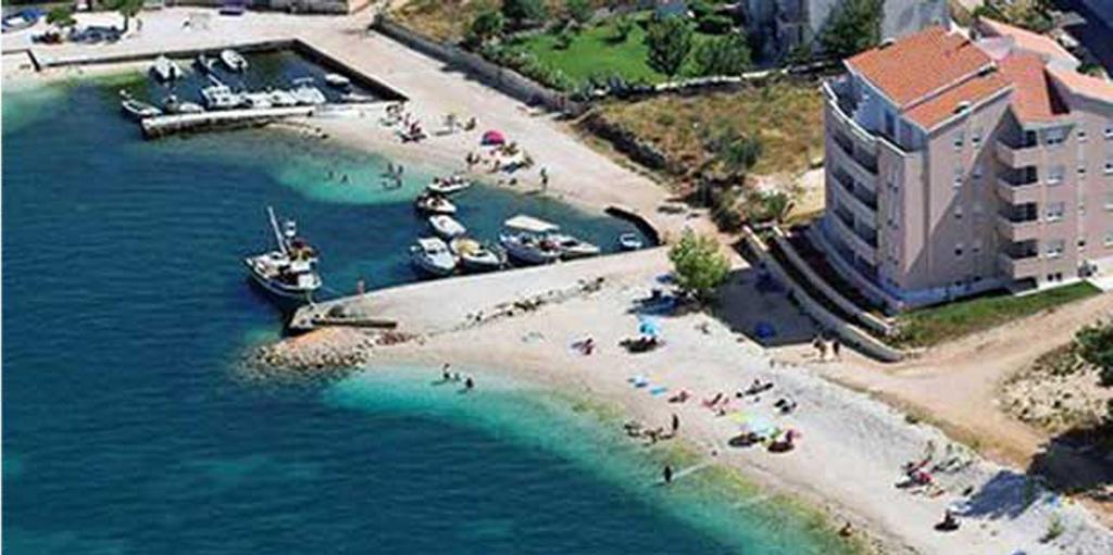 Apartments Villa Plaza Trogir Exterior foto