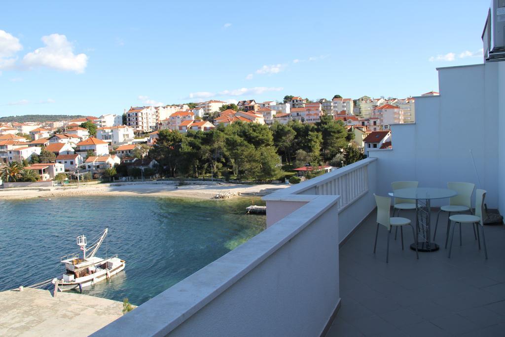 Apartments Villa Plaza Trogir Habitación foto