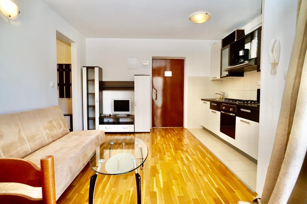 Apartments Villa Plaza Trogir Exterior foto