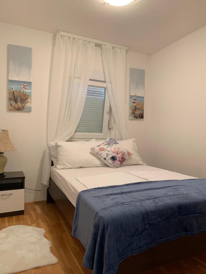 Apartments Villa Plaza Trogir Exterior foto