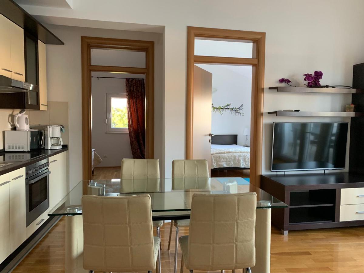 Apartments Villa Plaza Trogir Exterior foto